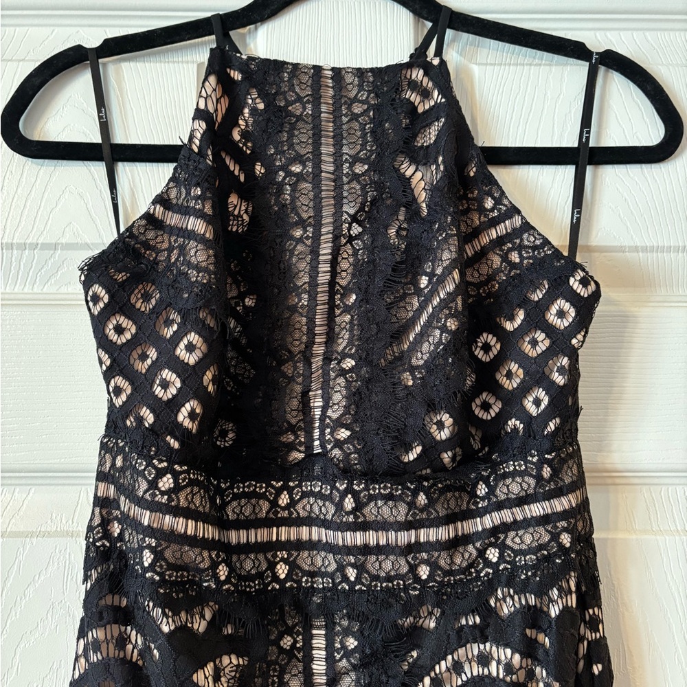 Lulu's Black and Cream Geometric Lace Dress Small - Picture 4 of 11